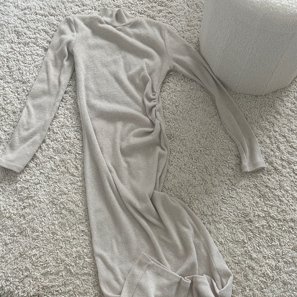 Zara Long Sleeve cream knit Ruched Dress
